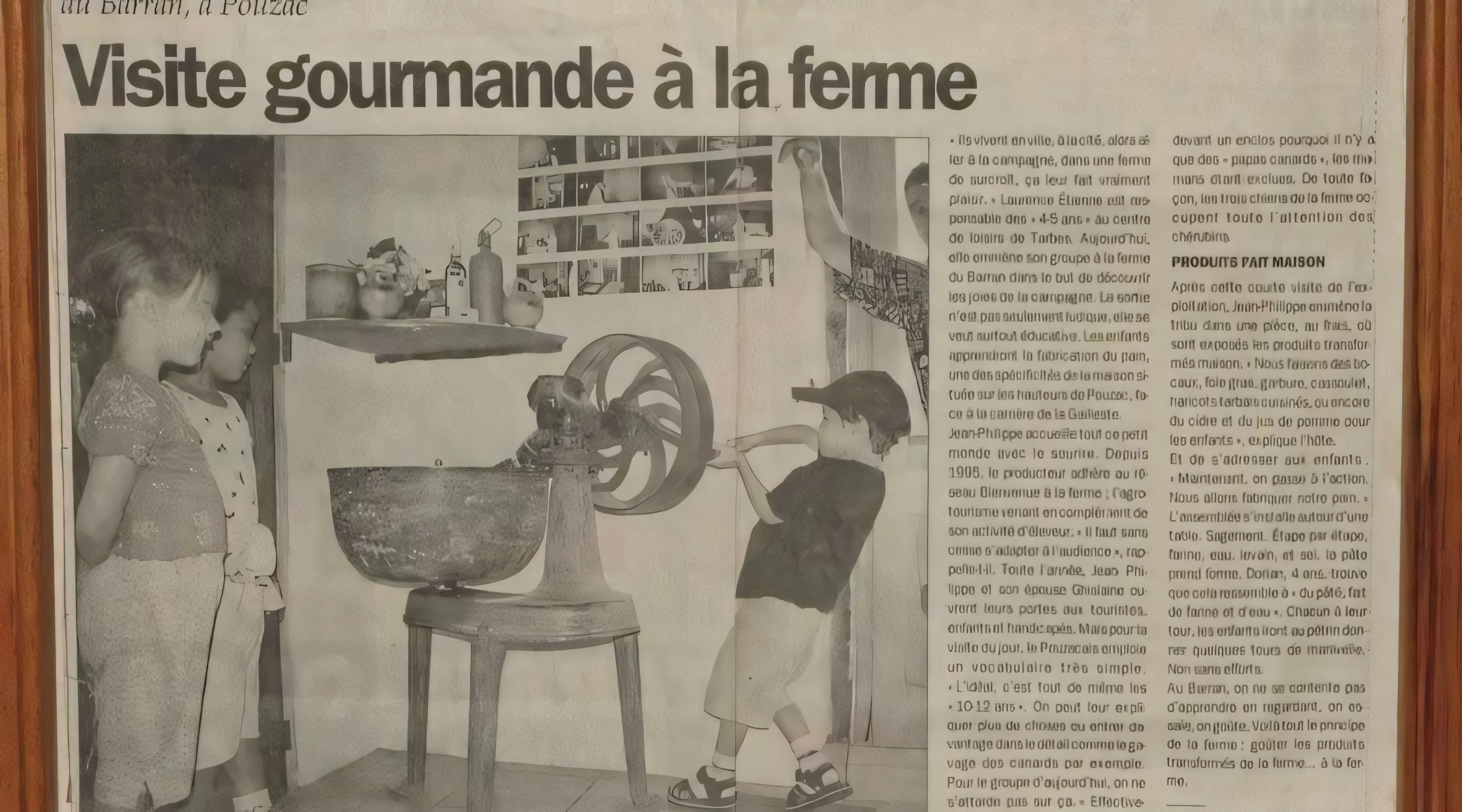 Coupure de journal 'Visite à la ferme'